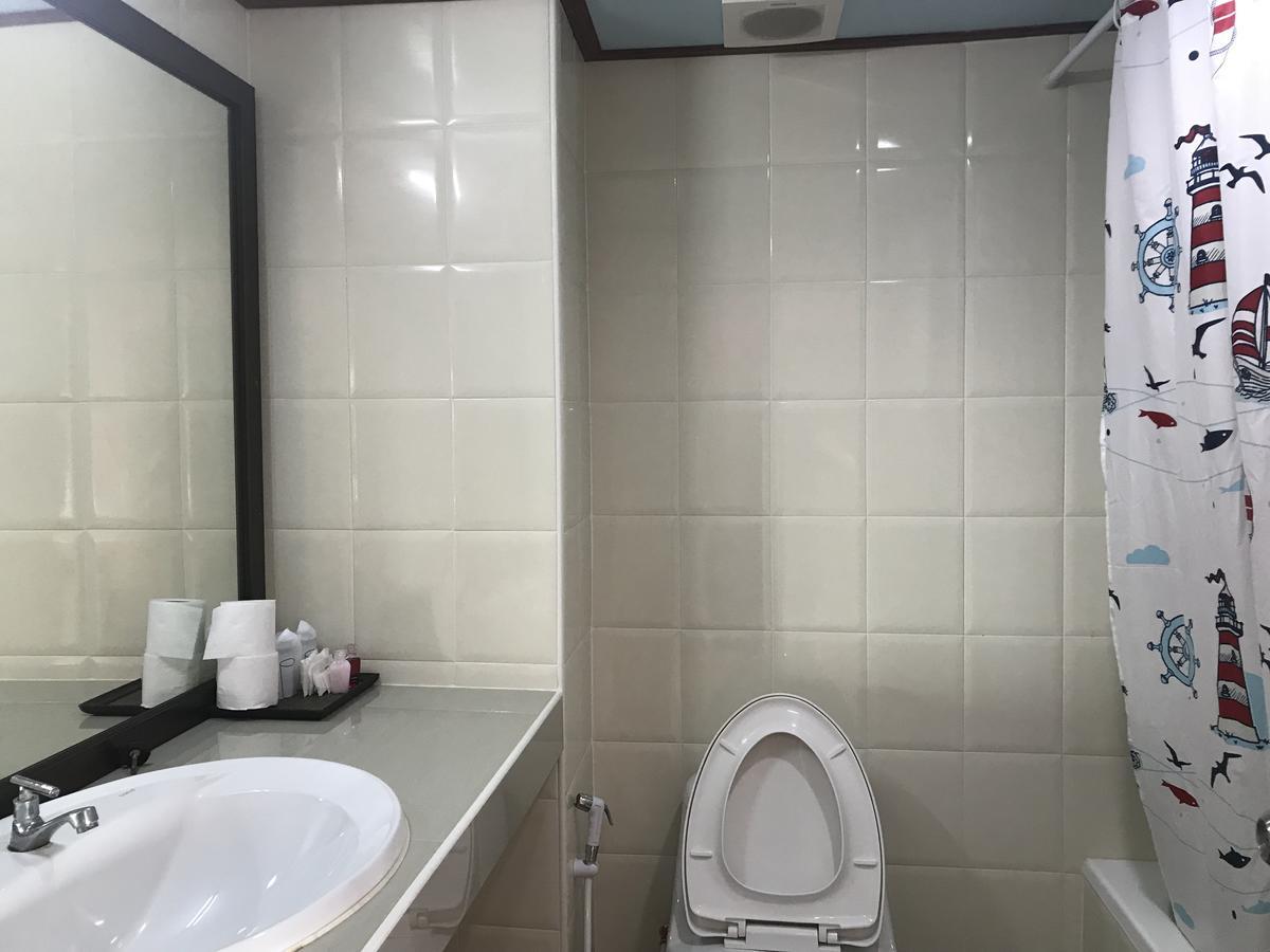 Toh Buk Seng Ayutthaya Hotel Екстериор снимка
