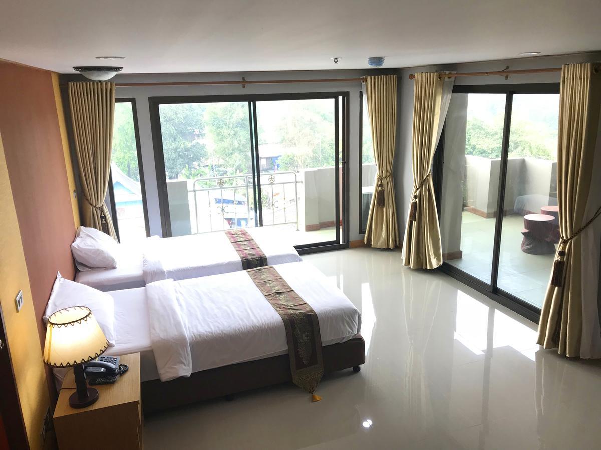Toh Buk Seng Ayutthaya Hotel Екстериор снимка